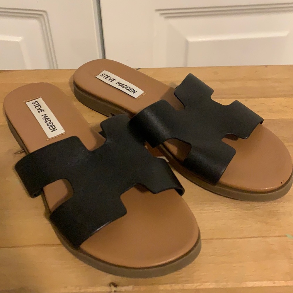 Steve Madden sandals
